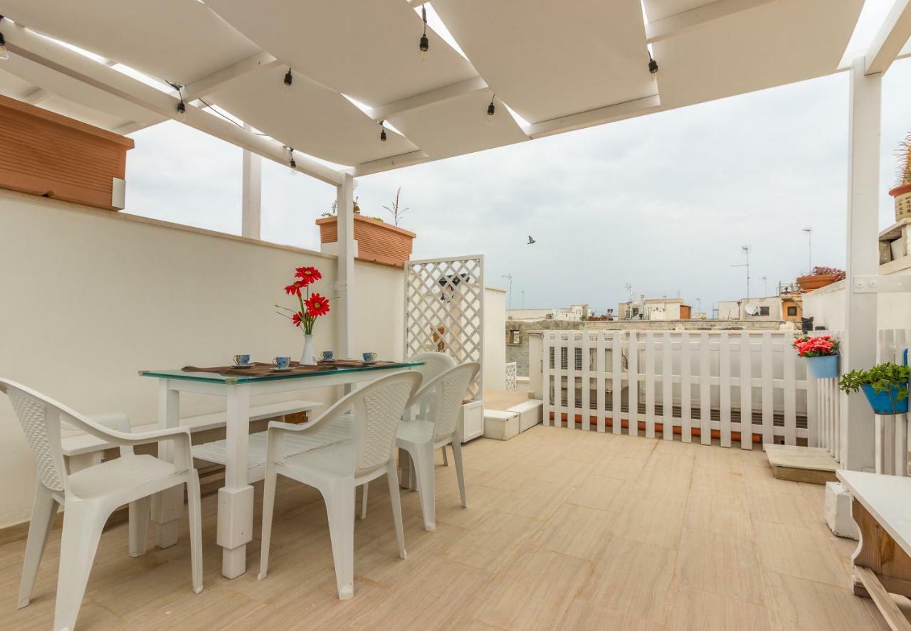 Sant'Andrea Apartment Молфета Екстериор снимка