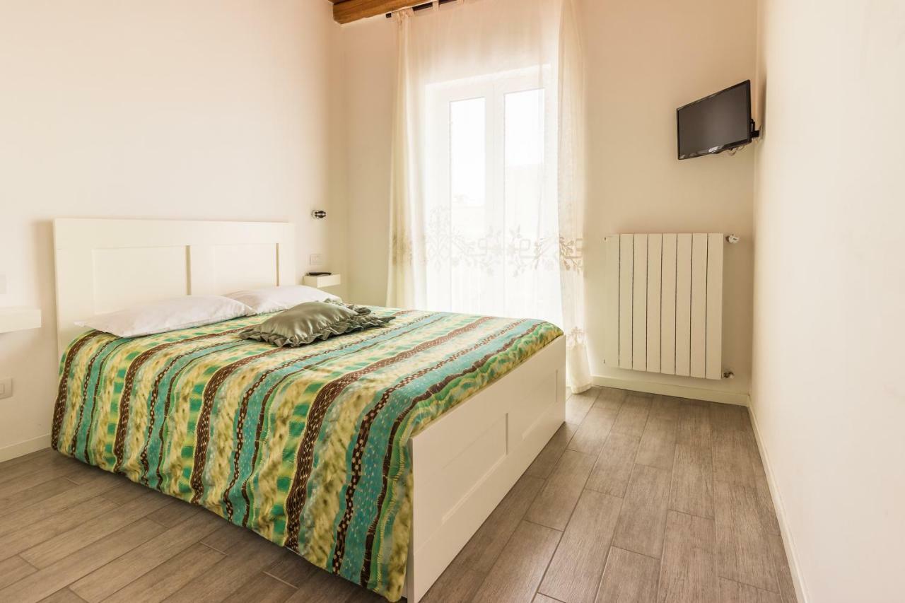 Sant'Andrea Apartment Молфета Екстериор снимка